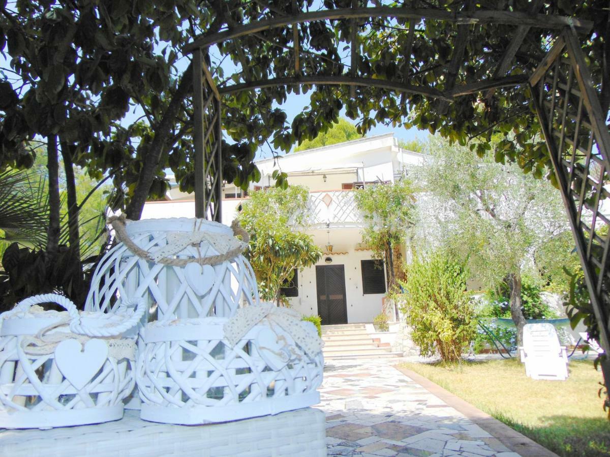 Villa Antonio Calderisi Вьесте Экстерьер фото