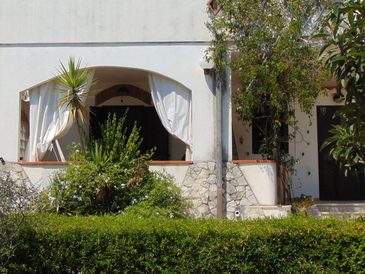 Villa Antonio Calderisi Вьесте Экстерьер фото